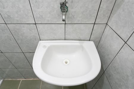 Casa para alugar com 40m², 1 quarto e sem vagaBanheiro 