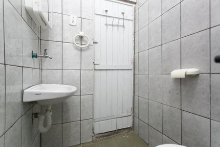 Casa para alugar com 40m², 1 quarto e sem vagaBanheiro 