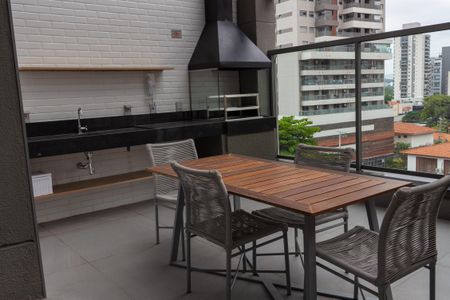 Apartamento à venda com 79m², 2 quartos e 1 vaga Apartamento à venda com 79m², 2 quartos e 1 vagaÁrea comum - Churrasqueira