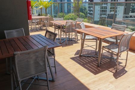 Apartamento à venda com 79m², 2 quartos e 1 vaga Apartamento à venda com 79m², 2 quartos e 1 vagaÁrea comum - Churrasqueira