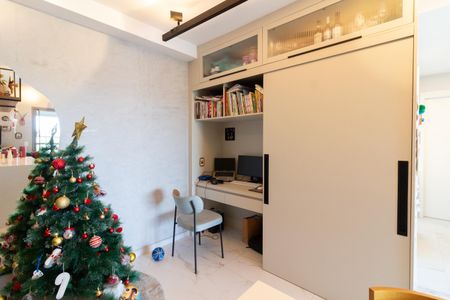 Apartamento à venda com 79m², 2 quartos e 1 vaga Apartamento à venda com 79m², 2 quartos e 1 vagaSala