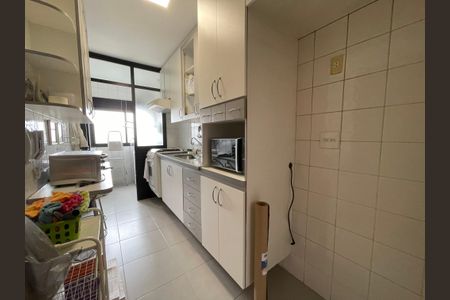 Apartamento para alugar com 57m², 2 quartos e 2 vagasCozinha