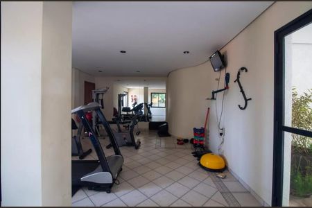 Apartamento para alugar com 57m², 2 quartos e 2 vagasÁrea comum - Academia