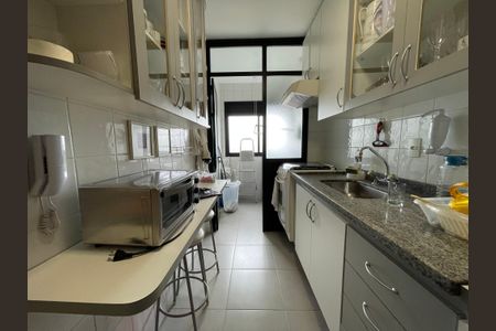 Apartamento para alugar com 57m², 2 quartos e 2 vagasCozinha