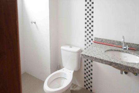 Apartamento à venda com 45m², 2 quartos e sem vaga Apartamento à venda com 45m², 2 quartos e sem vagaBanheiro
