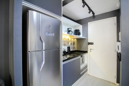 Studio para alugar com 28m², 1 quarto e sem vaga Studio para alugar com 28m², 1 quarto e sem vagaBanheiro