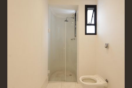 Apartamento para alugar com 300m², 4 quartos e 4 vagasBanheiro da Suíte 2