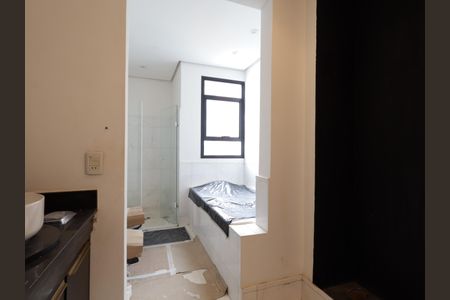 Apartamento para alugar com 300m², 4 quartos e 4 vagasBanheiro da Suíte 1