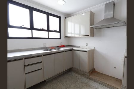 Apartamento para alugar com 300m², 4 quartos e 4 vagasCozinha