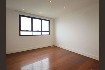 Apartamento para alugar com 300m², 4 quartos e 4 vagasSala de TV