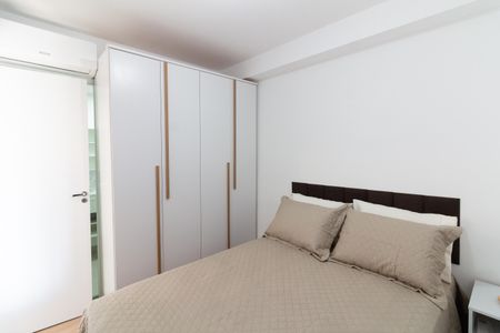 Quarto de apartamento à venda com 1 quarto, 24m² em Vila Butantã, São Paulo