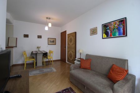 Sala de apartamento à venda com 1 quarto, 34m² em Vila Nova Conceição, São Paulo