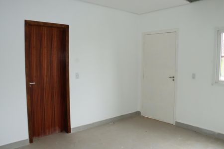 Casa de Condomínio para alugar com 4 quartos, 250m² em Paisagem Renoir, Cotia