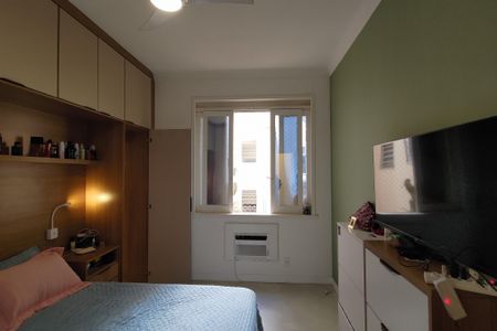 Apartamento para alugar com 165m², 4 quartos e 1 vagaQuarto Suíte