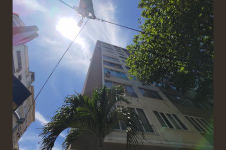 Apartamento para alugar com 165m², 4 quartos e 1 vagaFachada e portaria