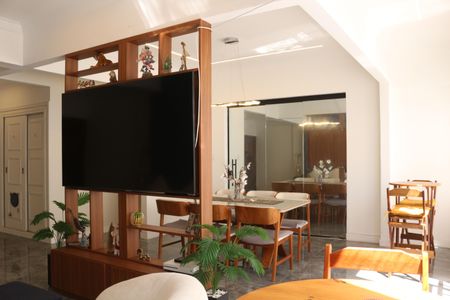 Apartamento para alugar com 165m², 4 quartos e 1 vagaSala