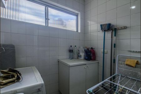 Apartamento à venda com 75m², 3 quartos e sem vaga Apartamento à venda com 75m², 3 quartos e sem vagaárea de serviço_2