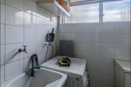 Apartamento à venda com 75m², 3 quartos e sem vaga Apartamento à venda com 75m², 3 quartos e sem vagaárea de serviço_1