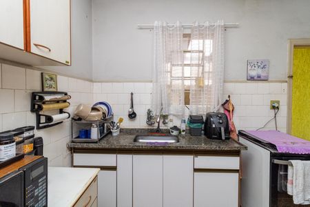 Casa para alugar com 120m², 2 quartos e 1 vagaCozinha