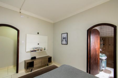 Casa à venda com 350m², 5 quartos e 2 vagasQuarto da casa 2