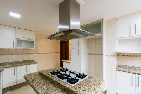 Casa à venda com 350m², 5 quartos e 2 vagasCozinha