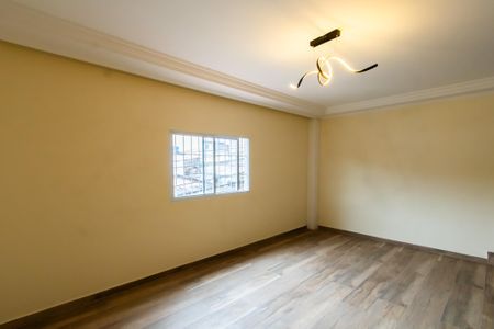 Casa à venda com 350m², 5 quartos e 2 vagasQuarto