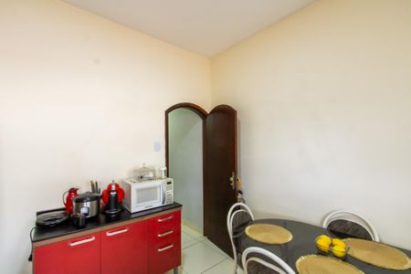 Casa à venda com 350m², 5 quartos e 2 vagasCozinha