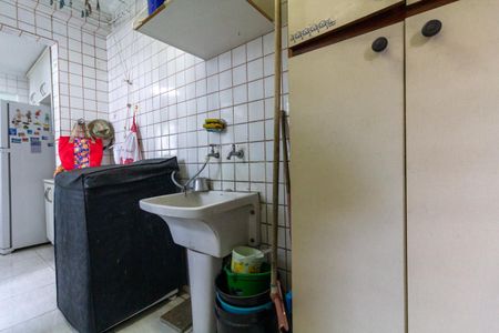 Casa à venda com 150m², 3 quartos e sem vagaÁrea de Serviço