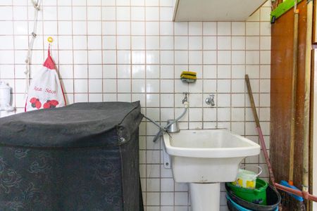 Casa à venda com 150m², 3 quartos e sem vagaÁrea de Serviço