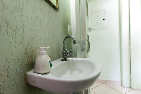 Casa à venda com 150m², 3 quartos e sem vagaLavabo