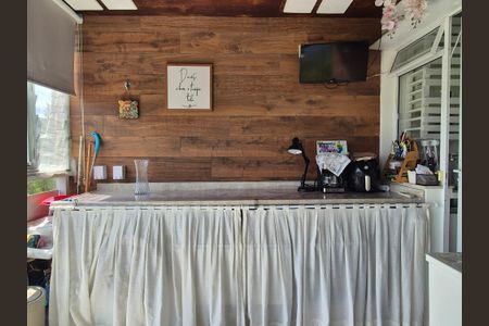 Apartamento para alugar com 68m², 2 quartos e 1 vagaVaranda 