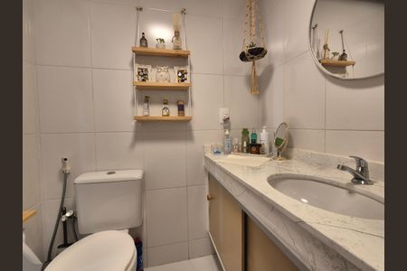 Apartamento para alugar com 68m², 2 quartos e 1 vagaBanheiro 