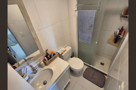 Apartamento para alugar com 68m², 2 quartos e 1 vagaBanheiro suite 