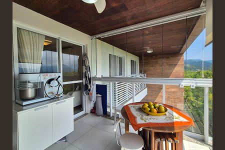 Apartamento para alugar com 68m², 2 quartos e 1 vagaVaranda 