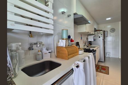 Apartamento para alugar com 68m², 2 quartos e 1 vagaÁrea comum 