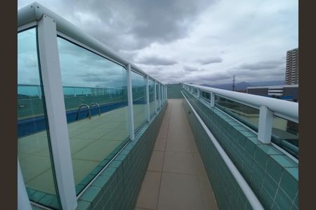 Apartamento para alugar com 107m², 3 quartos e 2 vagas Apartamento para alugar com 107m², 3 quartos e 2 vagasÁrea comum - Piscina