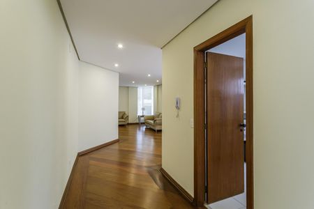 Apartamento para alugar com 400m², 5 quartos e 5 vagasÁrea comum - Salão de festas