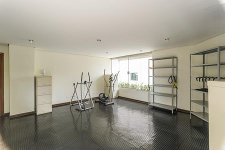 Apartamento para alugar com 400m², 5 quartos e 5 vagasÁrea comum - Academia