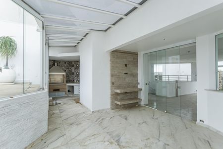 Apartamento para alugar com 400m², 5 quartos e 5 vagasCobertura