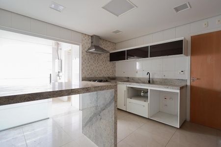 Apartamento à venda com 116m², 3 quartos e 3 vagasCozinha