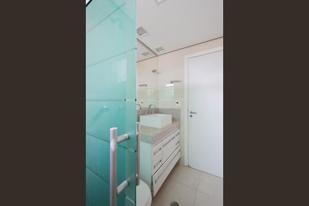 Apartamento à venda com 116m², 3 quartos e 3 vagasBanheiro social