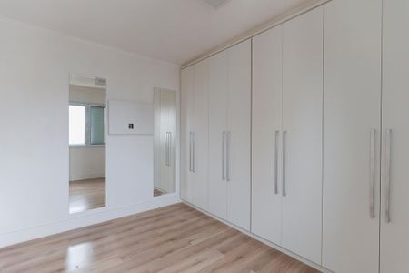 Apartamento à venda com 116m², 3 quartos e 3 vagasQuarto 2