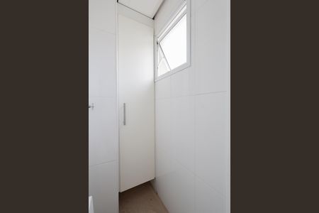 Apartamento à venda com 116m², 3 quartos e 3 vagasBanheiro de serviço