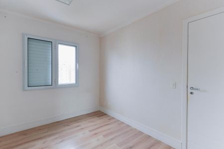 Apartamento à venda com 116m², 3 quartos e 3 vagasQuarto 2