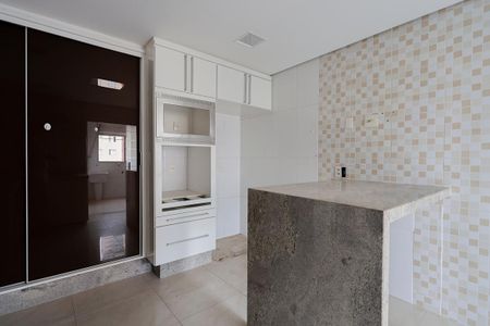 Apartamento à venda com 116m², 3 quartos e 3 vagasCozinha