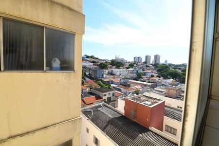 Apartamento à venda com 76m², 2 quartos e 1 vagaÁrea de Serviço - Vista