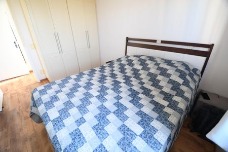 Apartamento à venda com 76m², 2 quartos e 1 vagaQuarto 2 