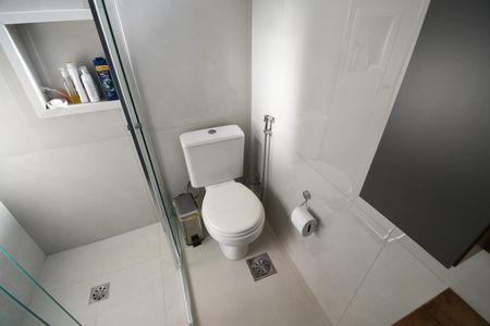 Apartamento à venda com 76m², 2 quartos e 1 vagaBanheiro Suíte