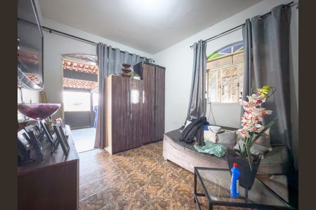 Sala - 2º Piso de casa à venda com 6 quartos, 201m² em Conjunto Confisco, Contagem