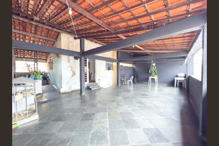 Casa à venda com 201m², 6 quartos e sem vagaVaranda - 2º Piso